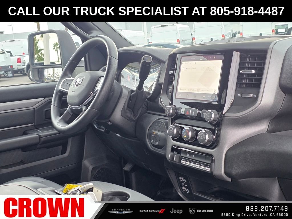 New 2025 Bright White Clearcoat RAM Tradesman image 4