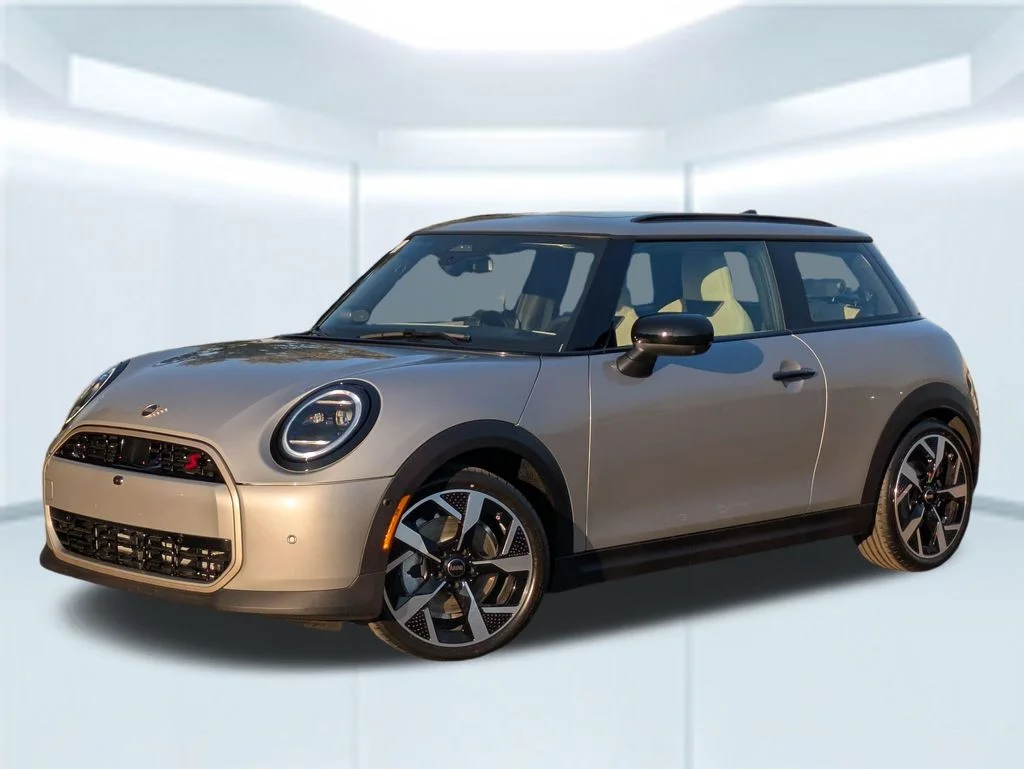 2026 MINI Hardtop Cooper S's photo
