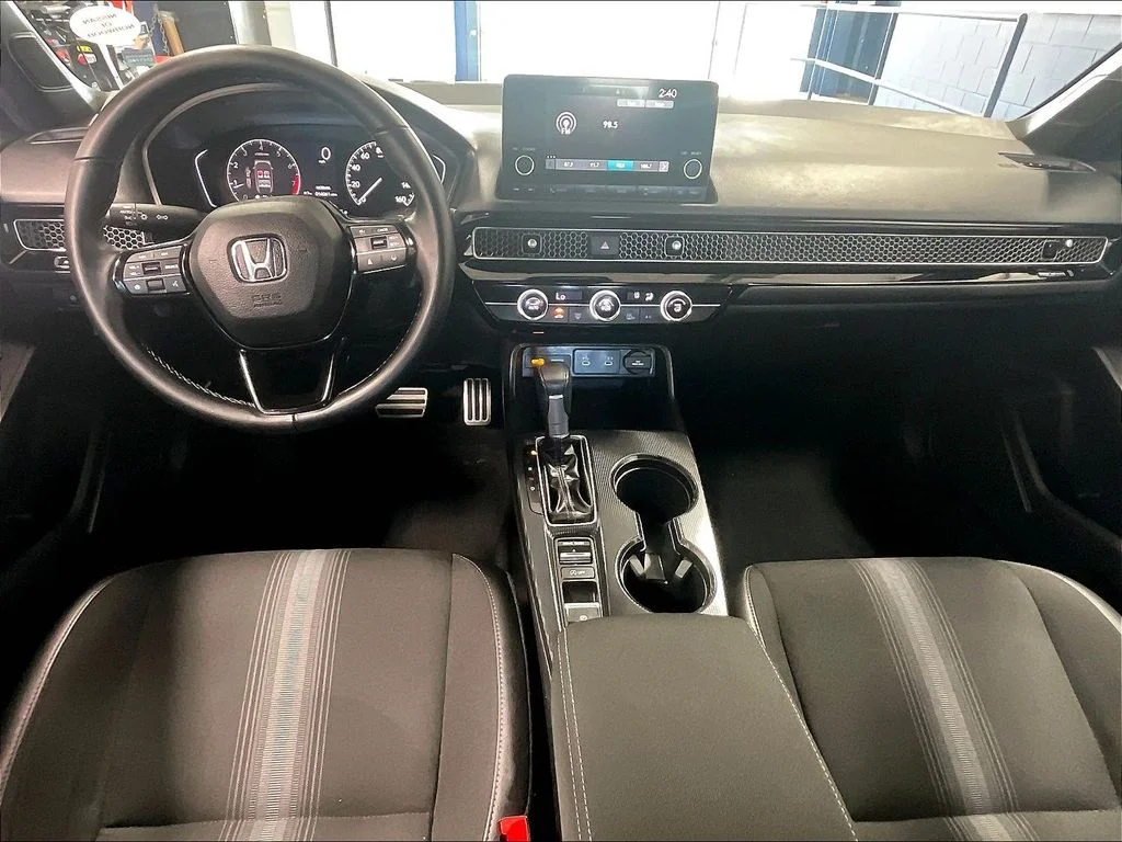 Used 2025 Red Honda Sport image 21