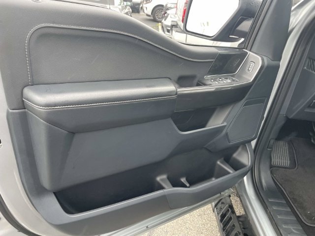 Used 2023 Silver Ford XLT image 23