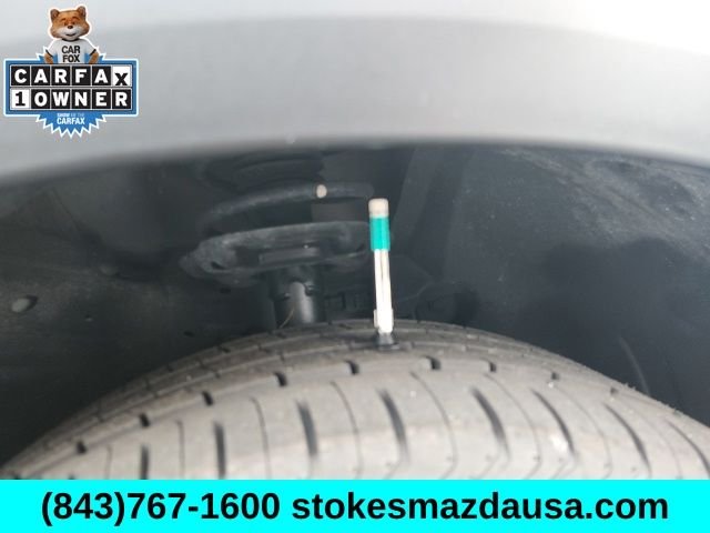 Used 2025 Black Nissan SR image 29