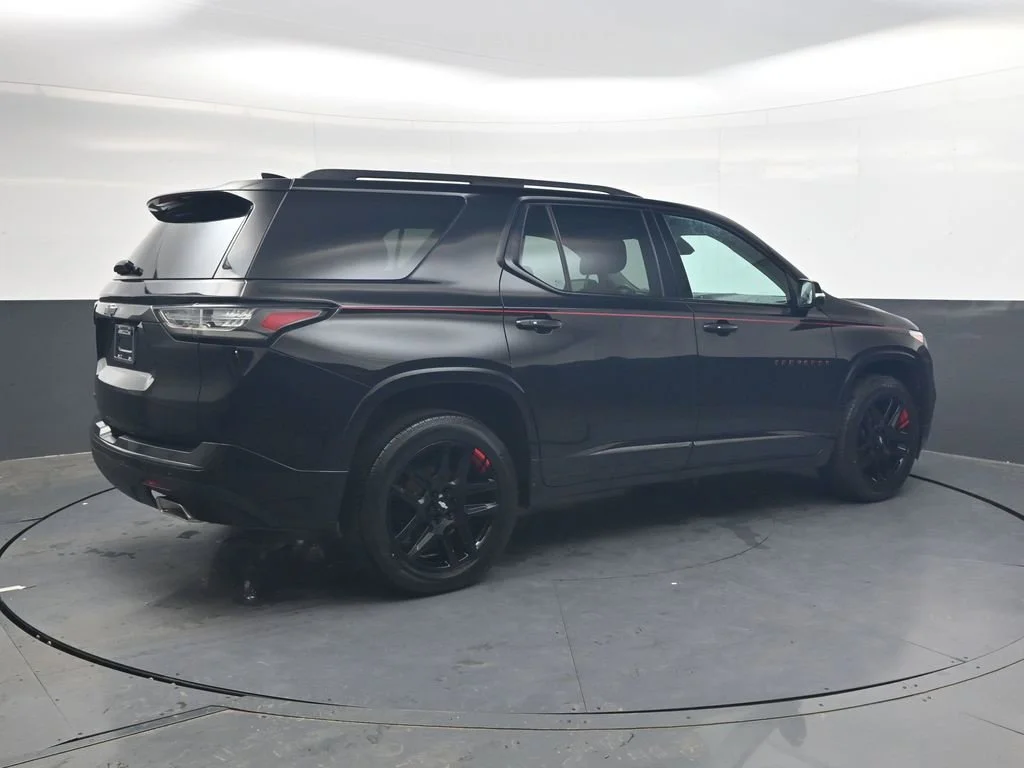 Used 2021 Black Metallic Chevrolet Premier image 4