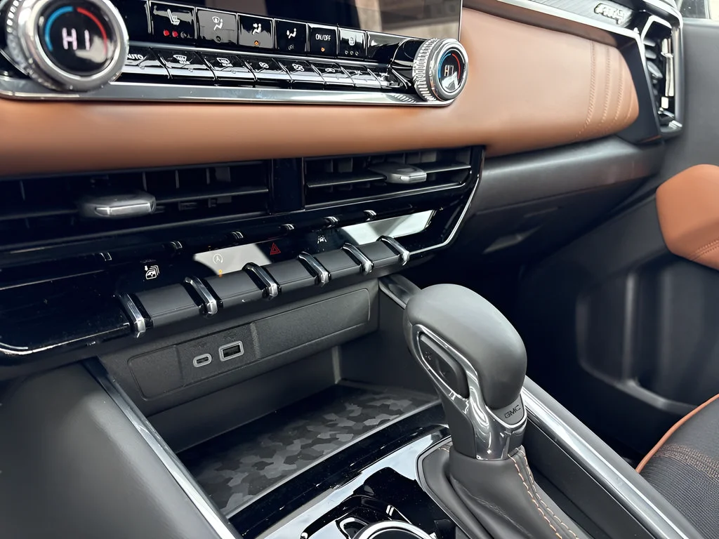 2026 GMC Canyon AT4 - Photo 29