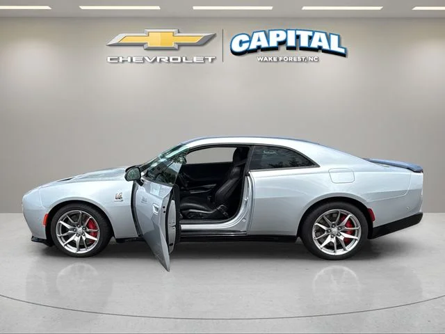Used 2025  Dodge R/T Scat Pack image 10