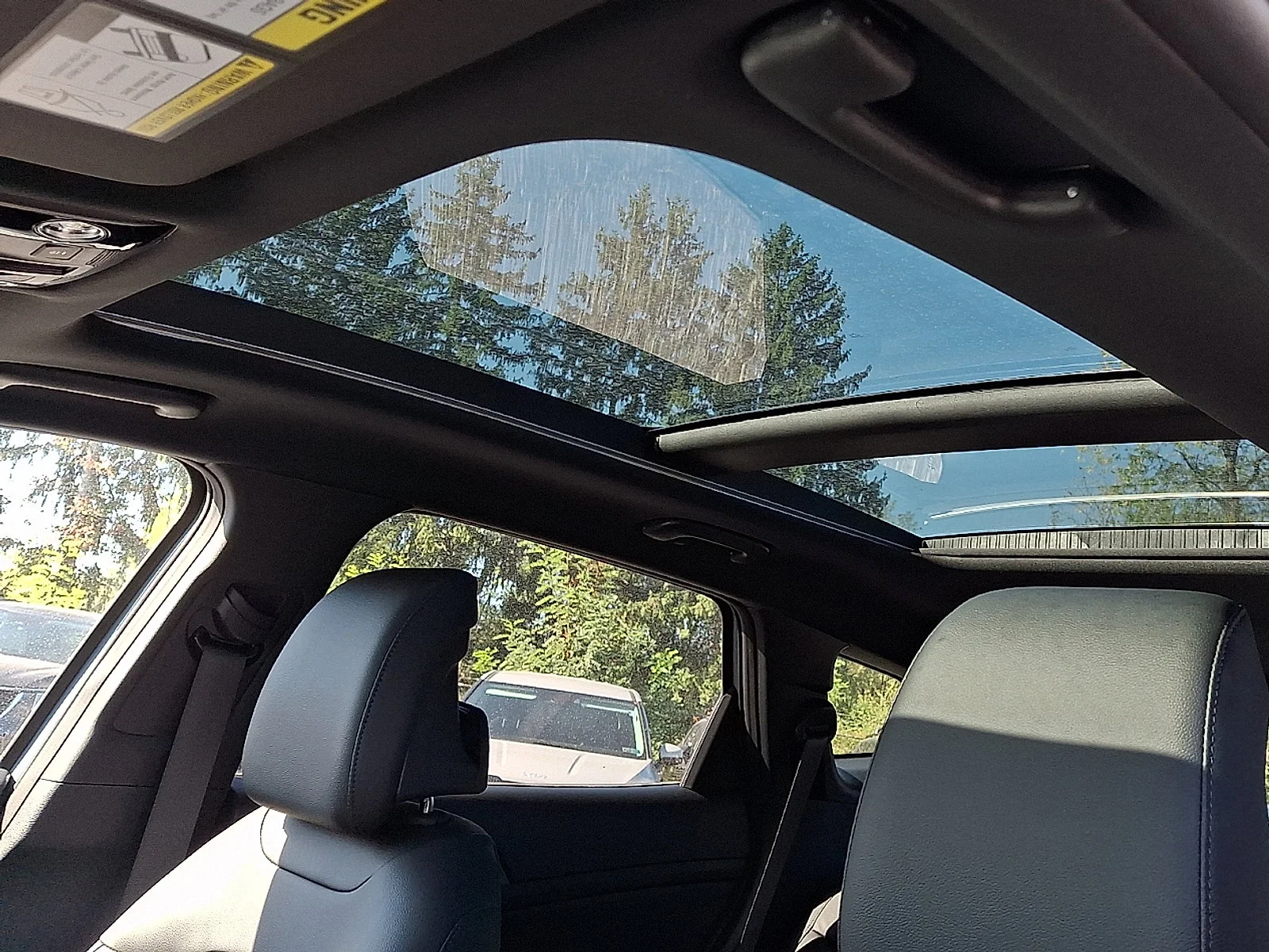 New 2027 Blue Kia X-Line image 17