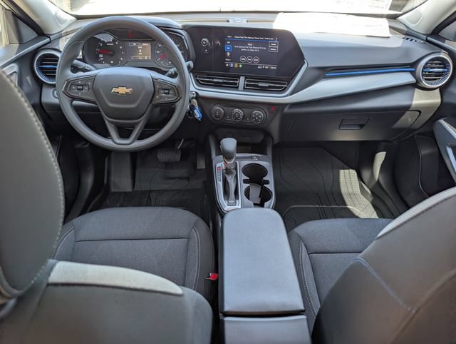 New 2026 Summit White Chevrolet LS image 5