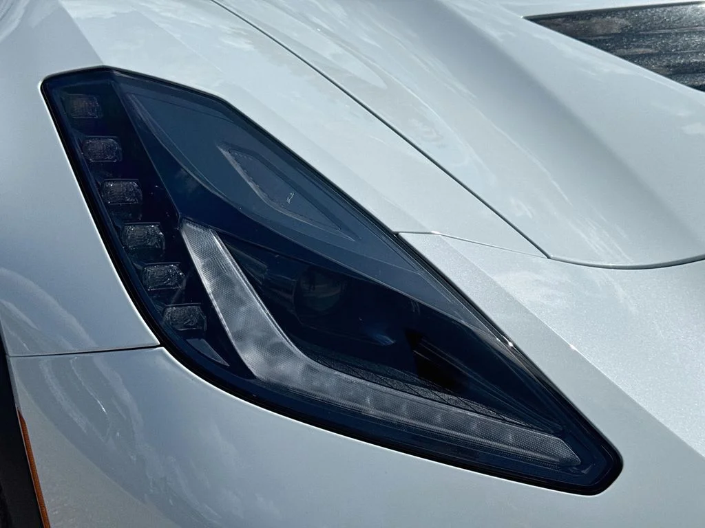 Used 2019 White Chevrolet Z06 image 36