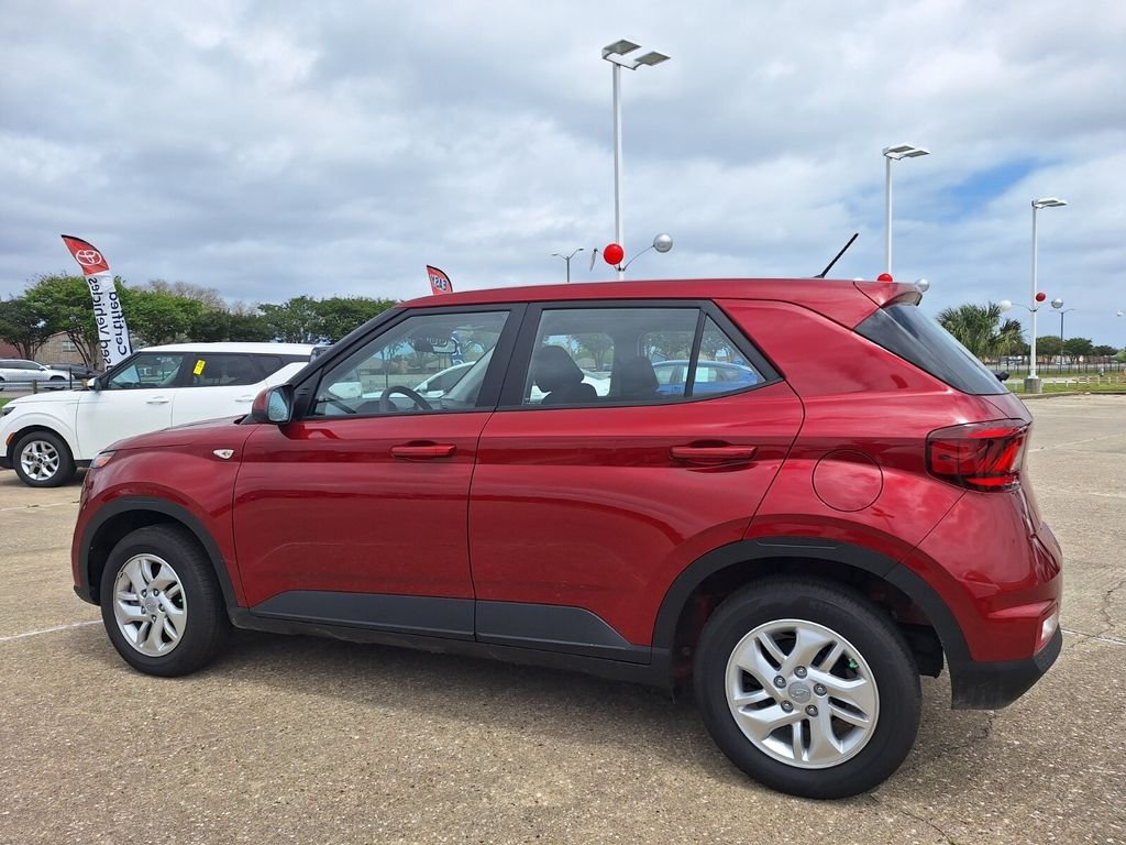 2026 Hyundai Venue SE - Photo 6