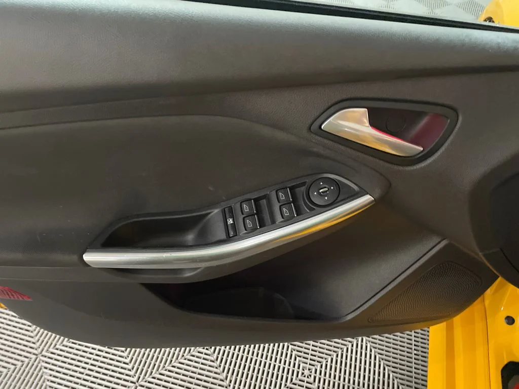 Used 2014 Yellow Ford ST image 10
