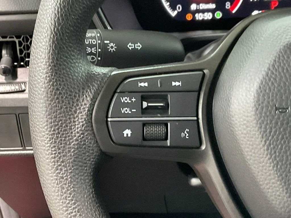 2026 Honda CR-V LX - Photo 10