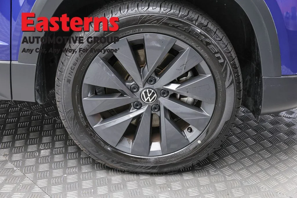 Used 2024 Gray Volkswagen 1.5T S image 29