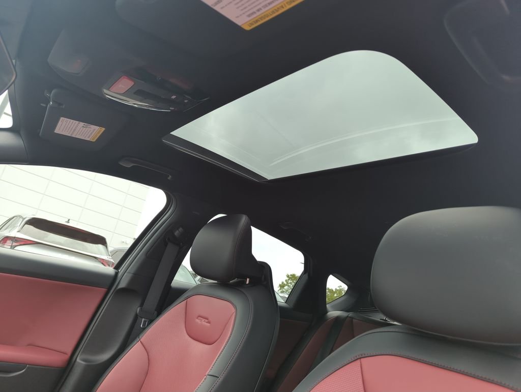 New 2026 Interstellar Gray Kia GT-Line image 28