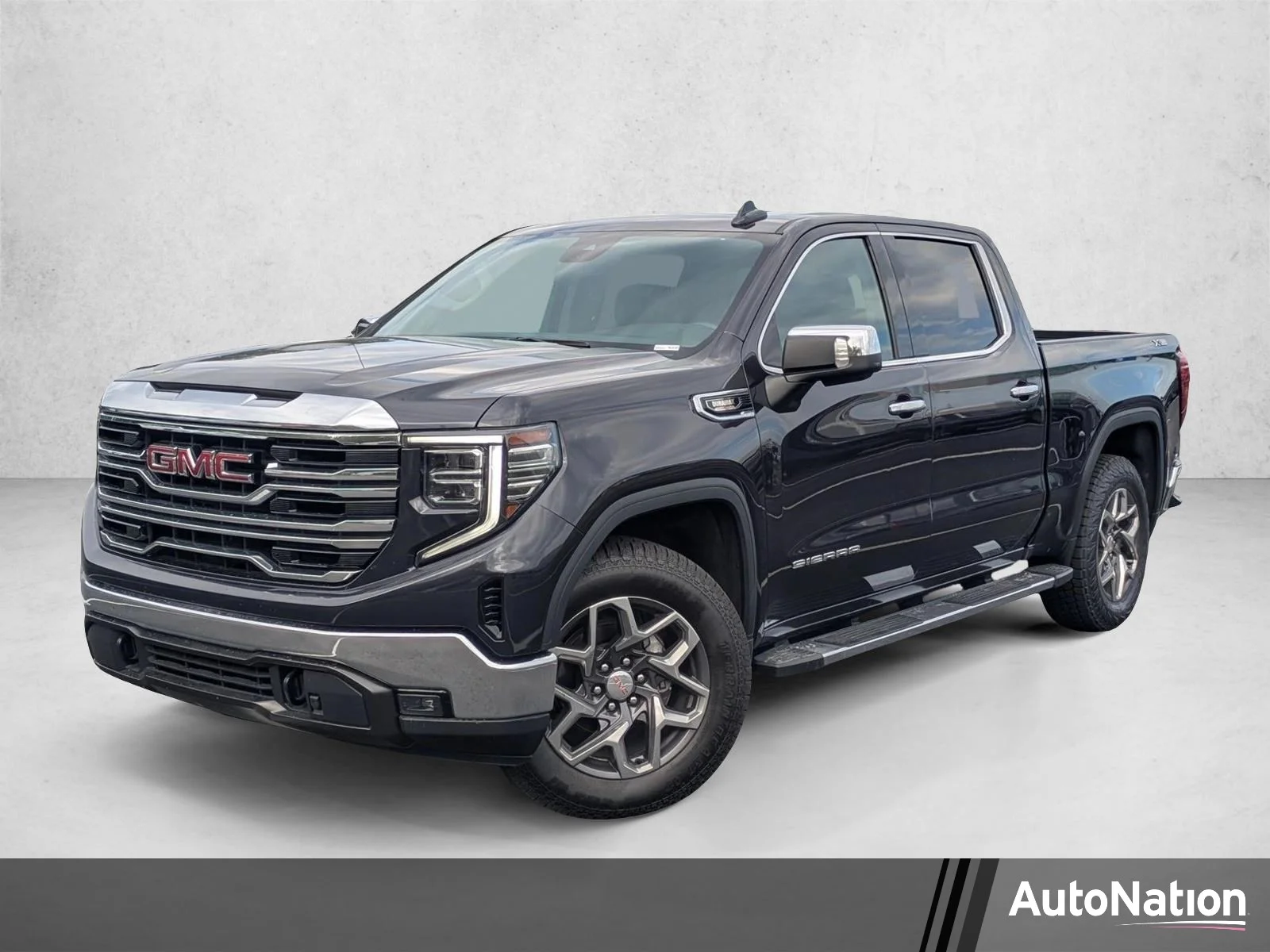 Pre-Owned 2023 GMC Sierra 1500 SLT Crew Cab Pickup in Clearwater