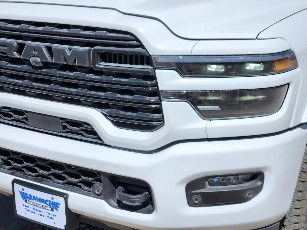 New 2026 Bright White Clear-Coat Exterior Paint RAM Limited image 5