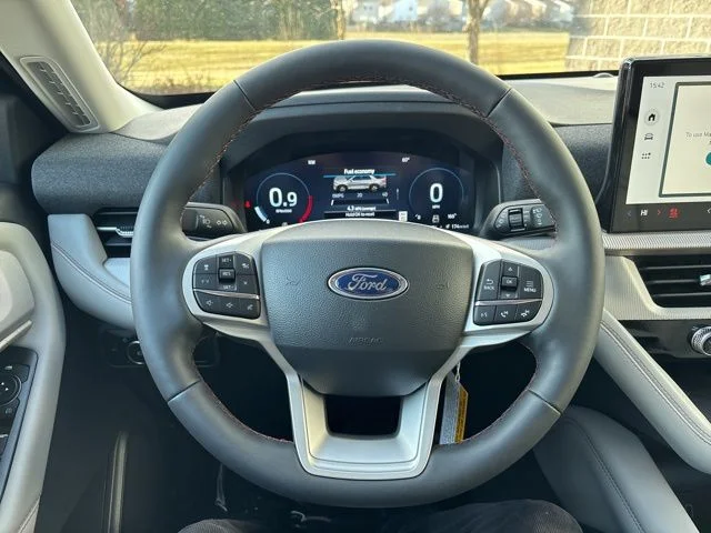 New 2026 Space White Metallic Ford Active image 17