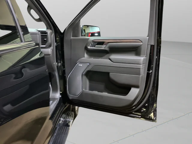 2026 GMC Sierra 1500 SLT - Photo 24