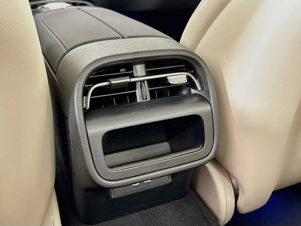 New 2027 Polar White Mercedes-Benz E 450 image 27