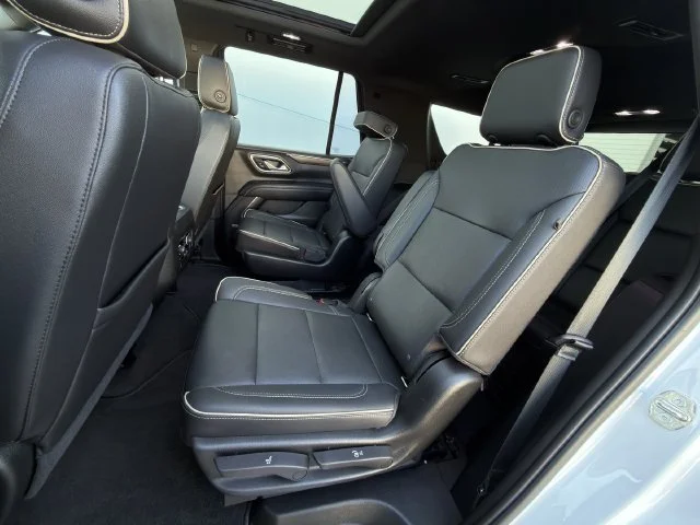 Certified Used 2021 SUMMIT WHITE Chevrolet Premier image 33