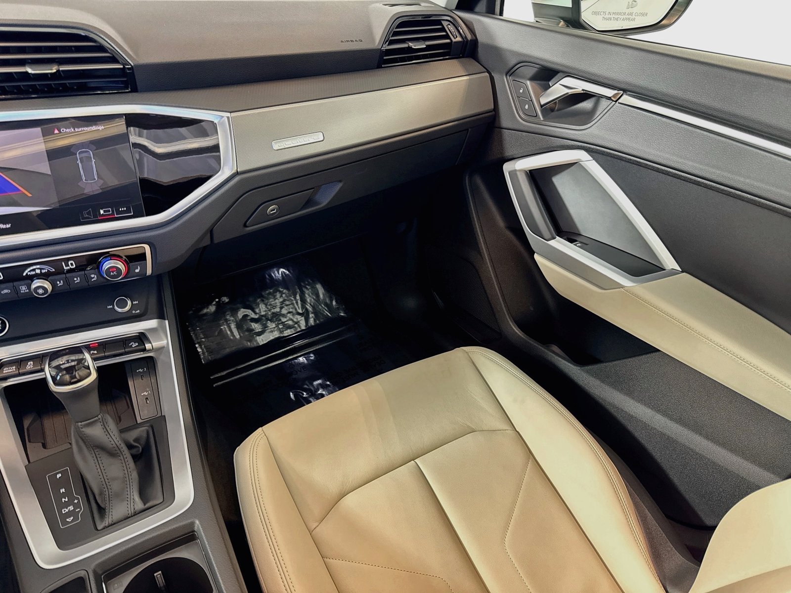 Used 2025 White Audi S line Premium image 22