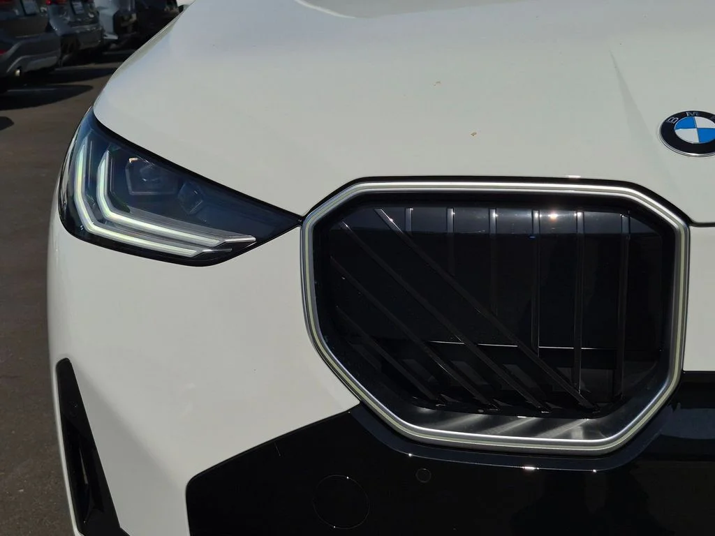 New 2026 White BMW 30 xDrive image 20