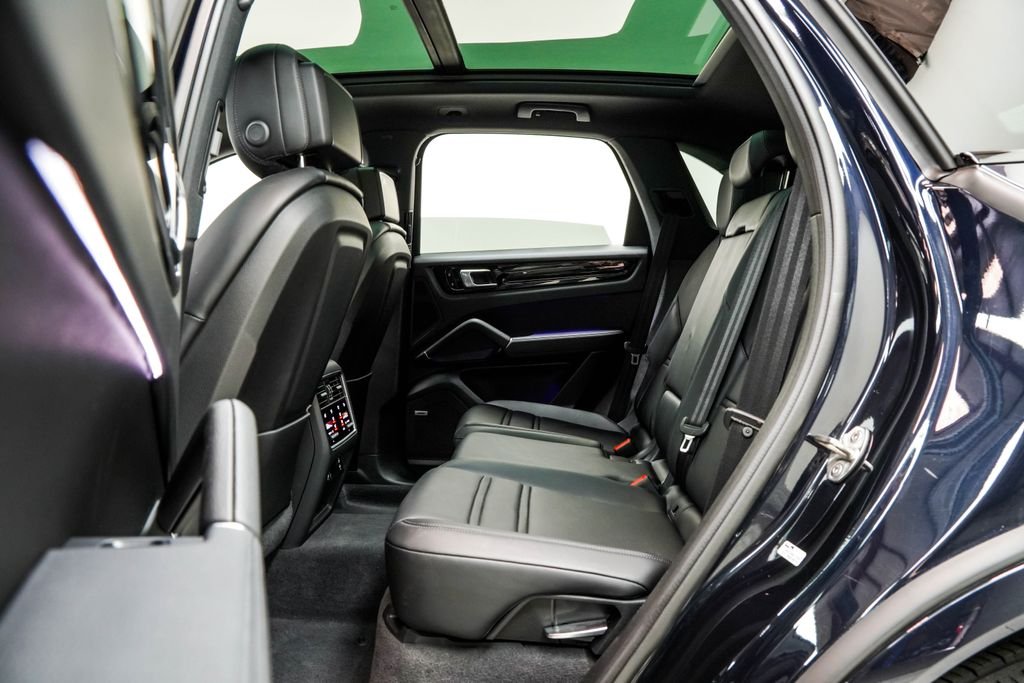 Used 2021 Black Porsche Base image 18