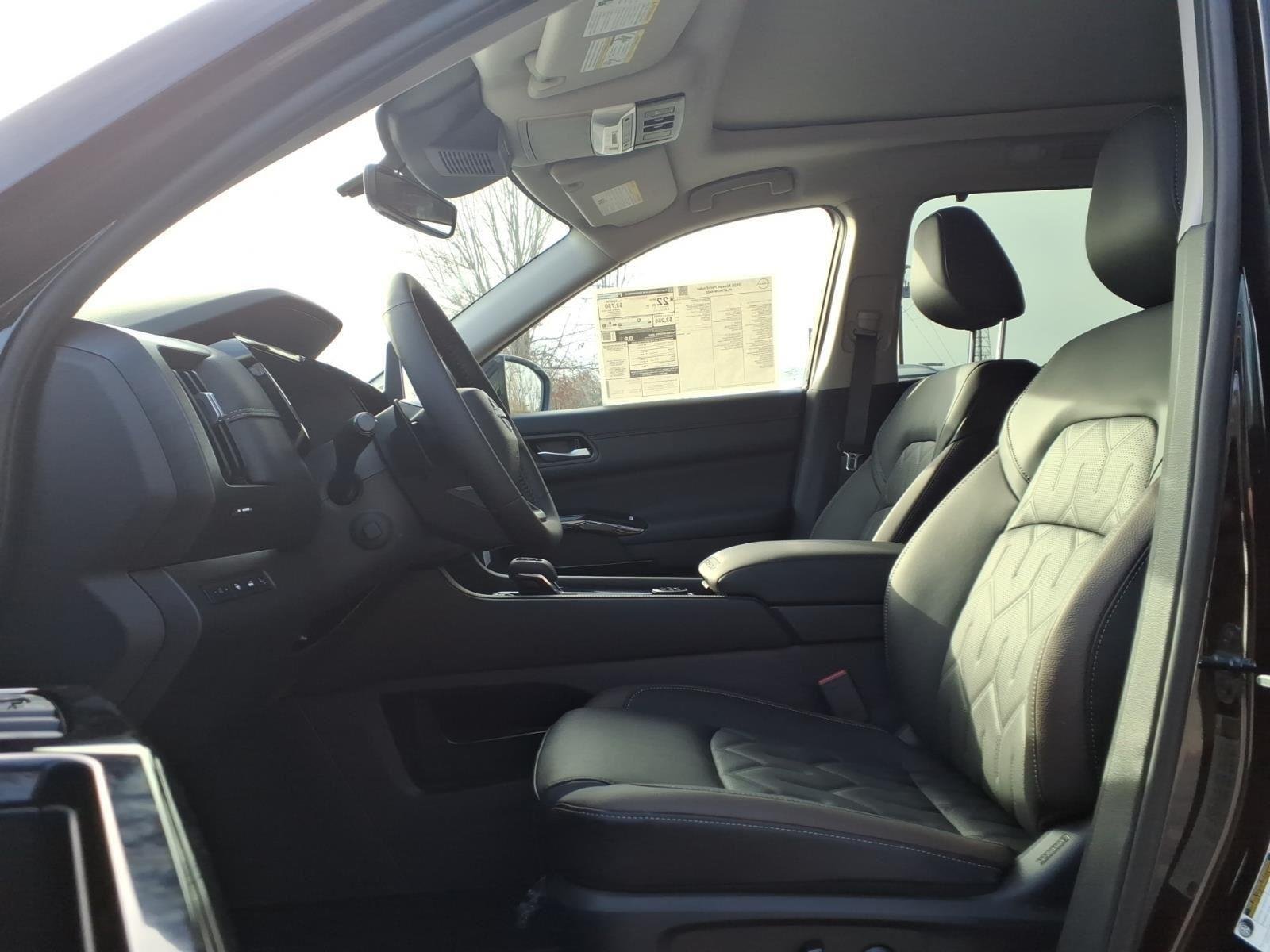 New 2026 Super Black Nissan Platinum image 19