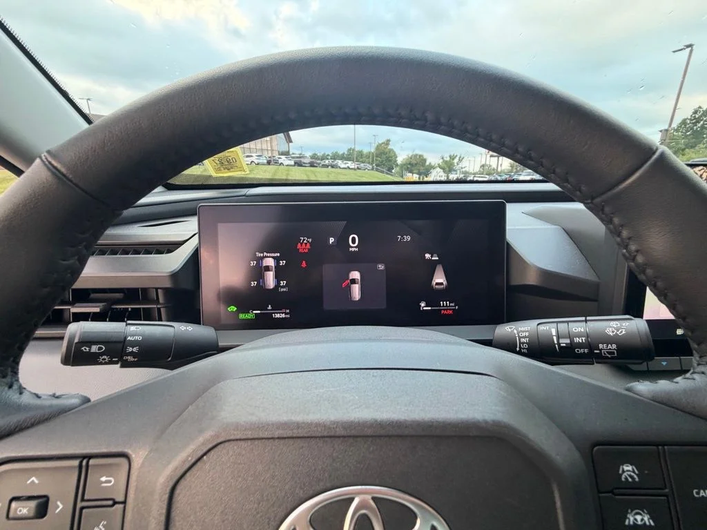 Used 2026 White Toyota XLE Premium image 32