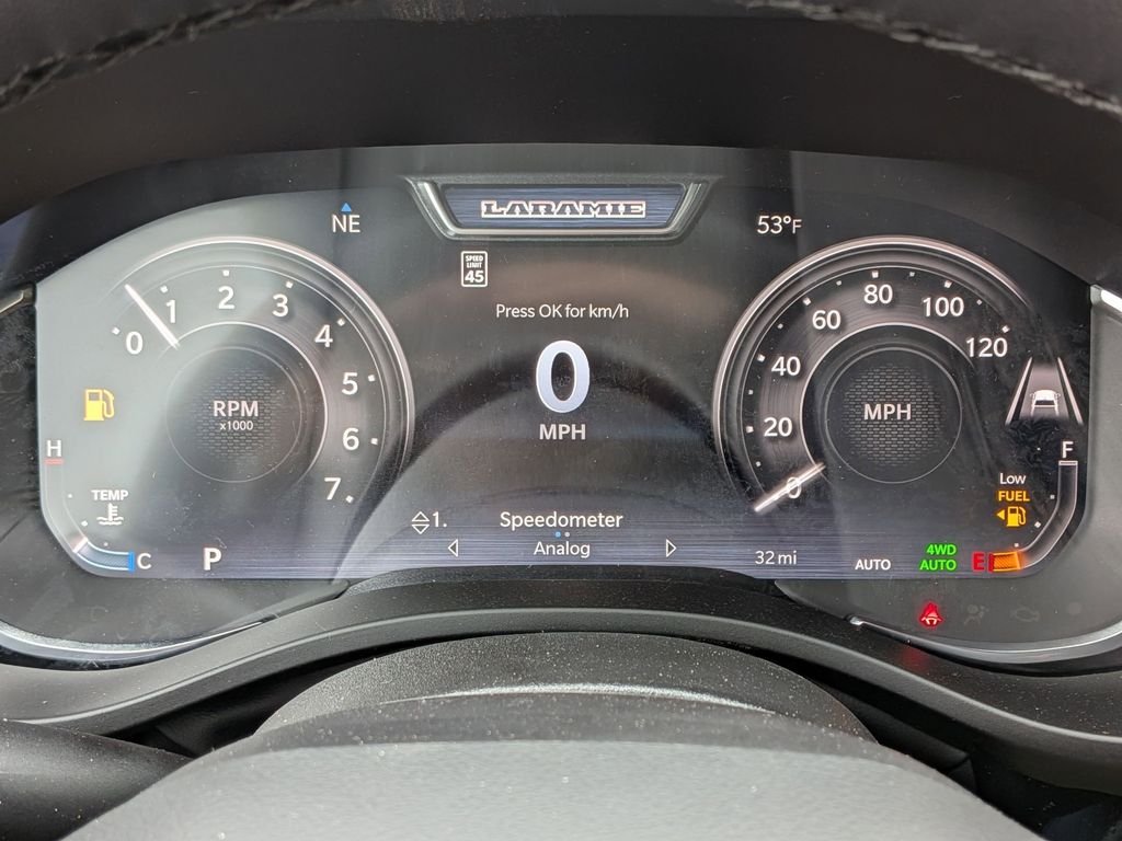 New 2026 Hydro Blue Pearl-Coat Exterior Paint RAM Laramie image 15