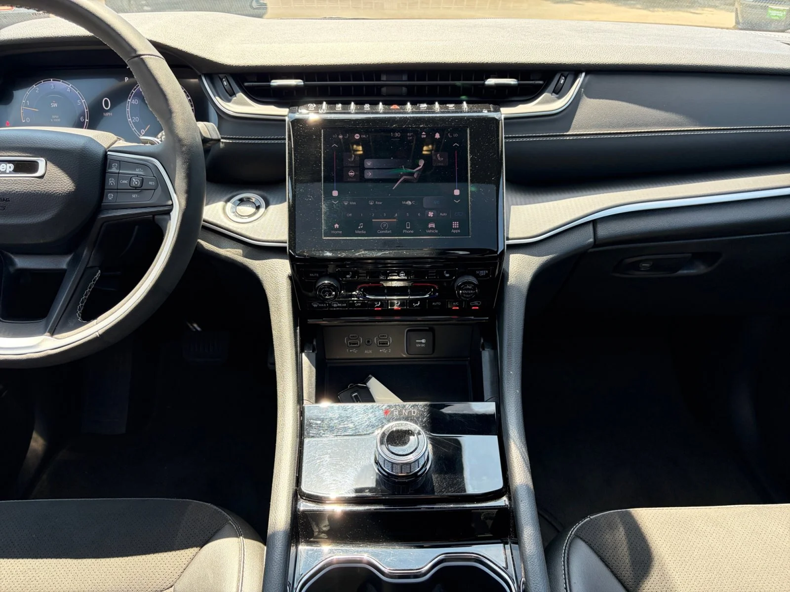 Used 2023 Black Jeep Altitude X image 12