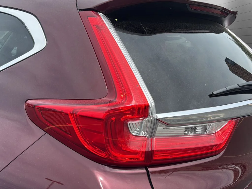 Used 2018 Red Honda EX-L image 13