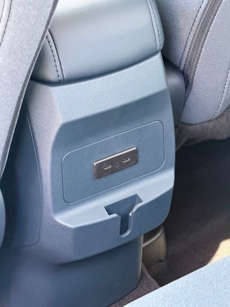 New 2026 Carbonized Gray Metallic Ford XLT image 8