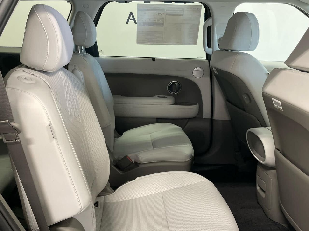 New 2026 Creamy White Pearl Hyundai SEL 7P image 42