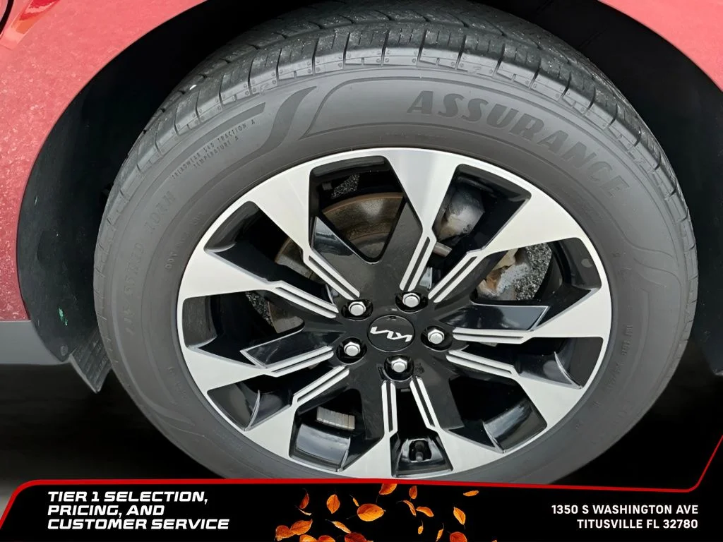 Used 2024 Red Kia EX image 37
