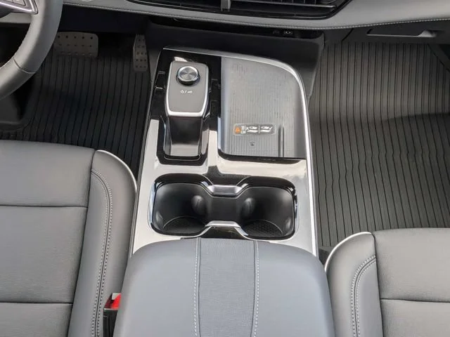 New 2026 Summit White Buick Preferred image 21