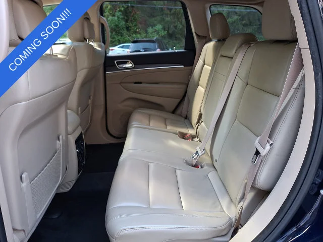 Used 2017 Blue Jeep Limited image 11
