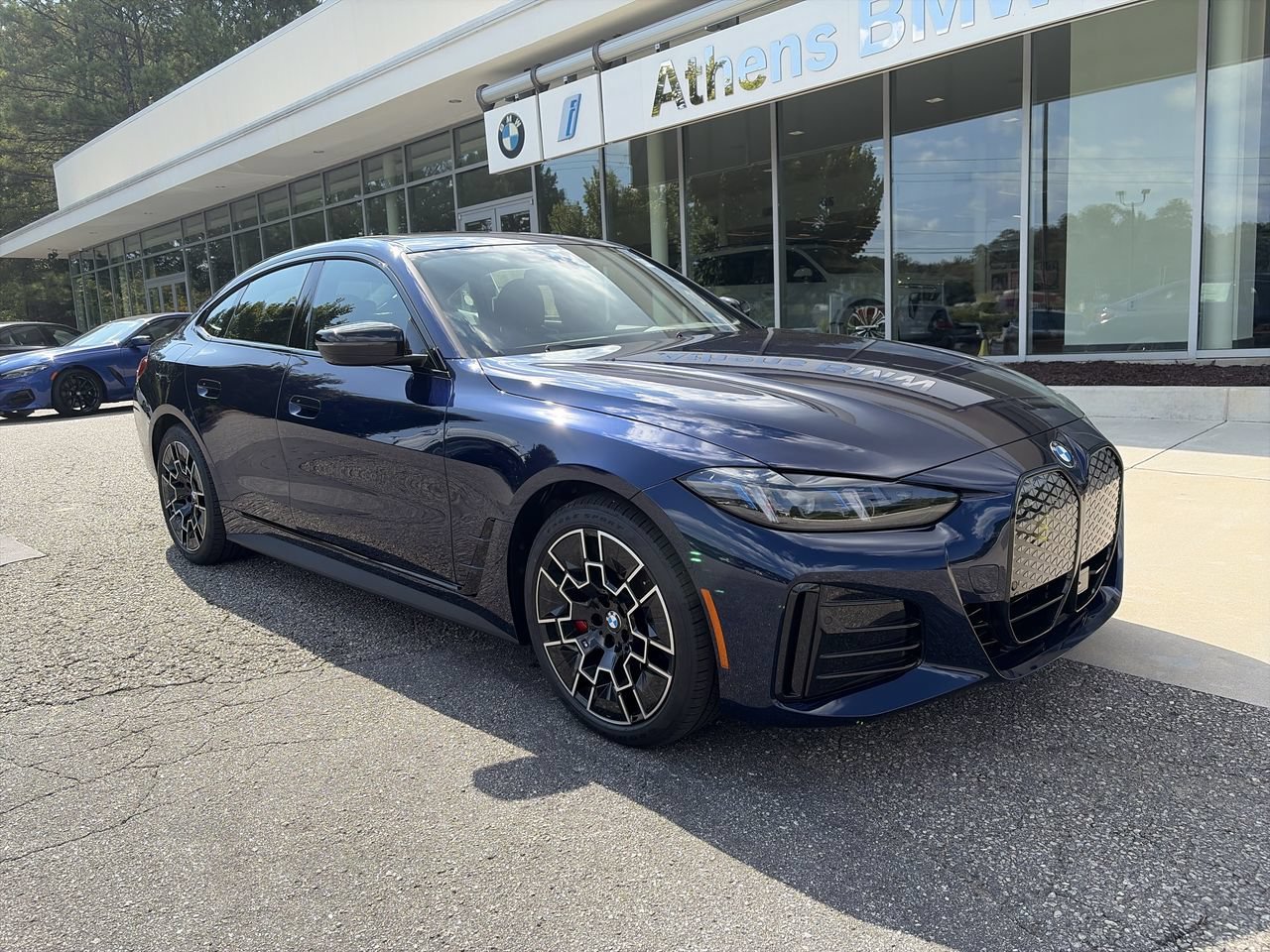 New 2026 Tanzanite Blue II Metallic BMW eDrive40 image 2