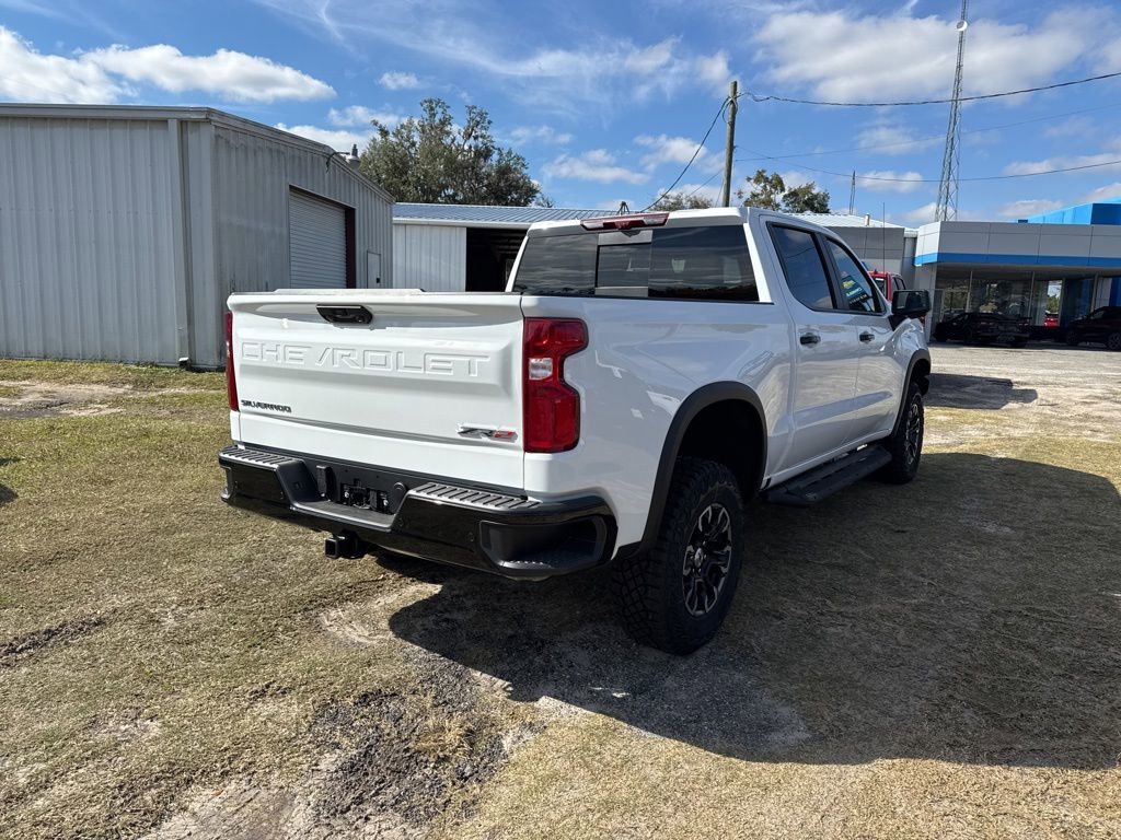 2026 Chevrolet Silverado 1500 ZR2 - Photo 4