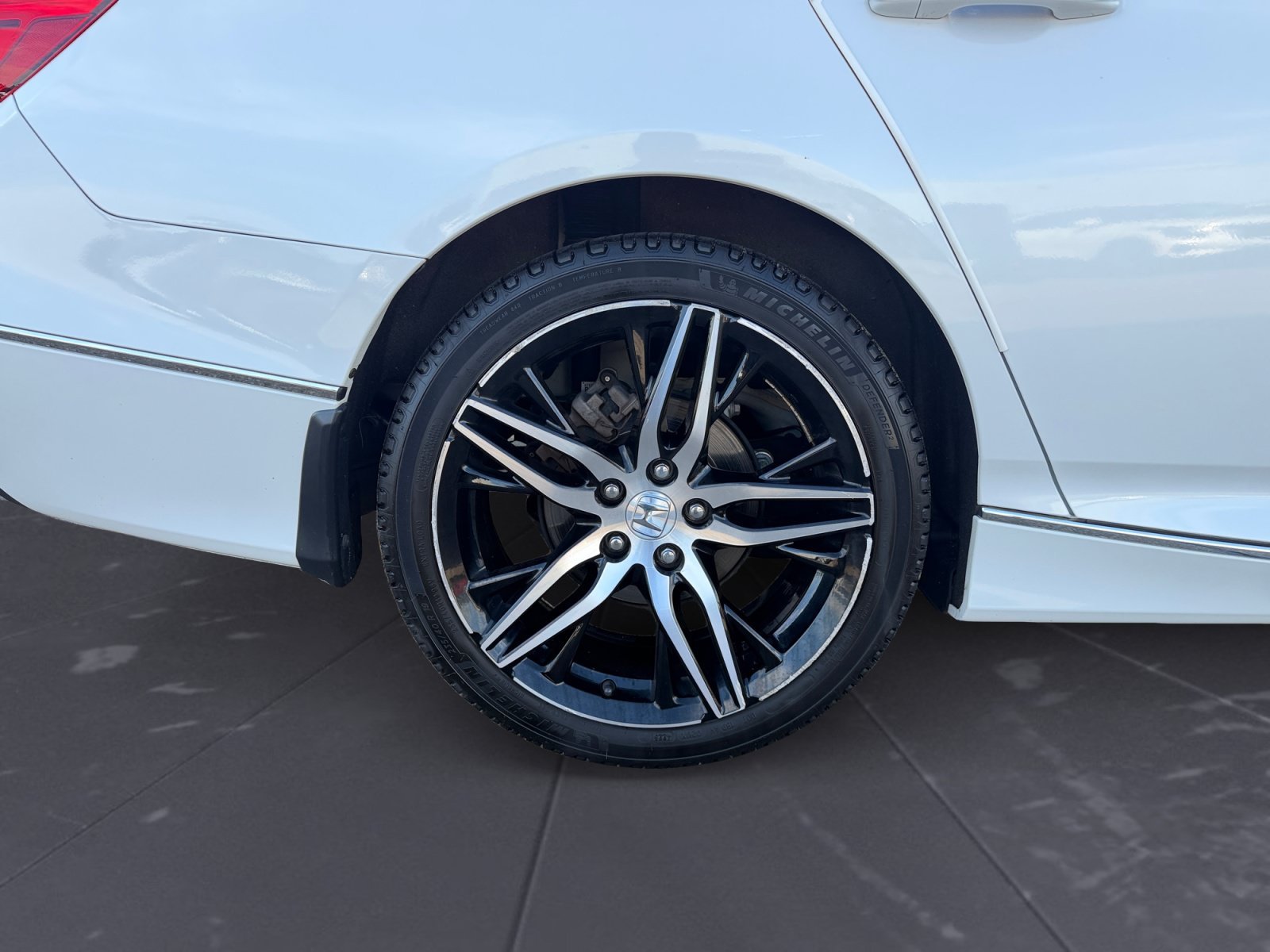 2022 Honda Accord Hybrid Touring - Photo 46