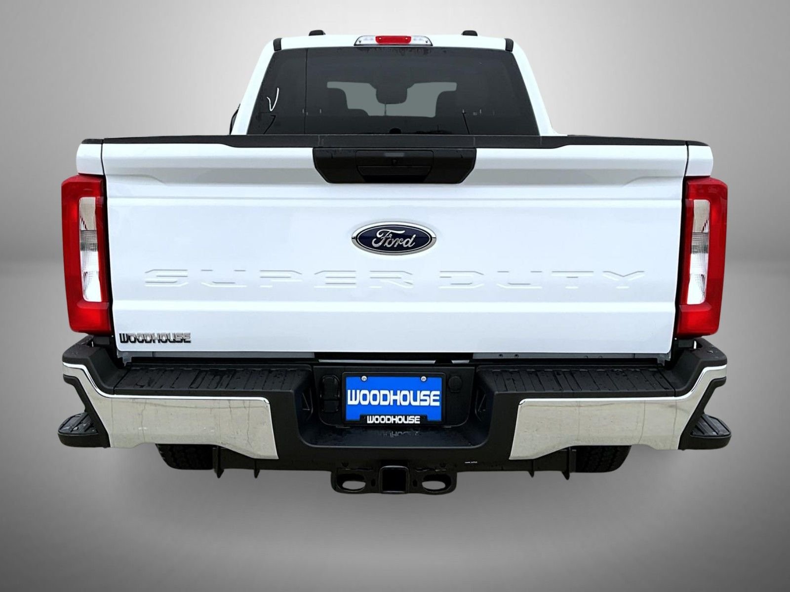 New 2026 Oxford White Ford XLT image 6