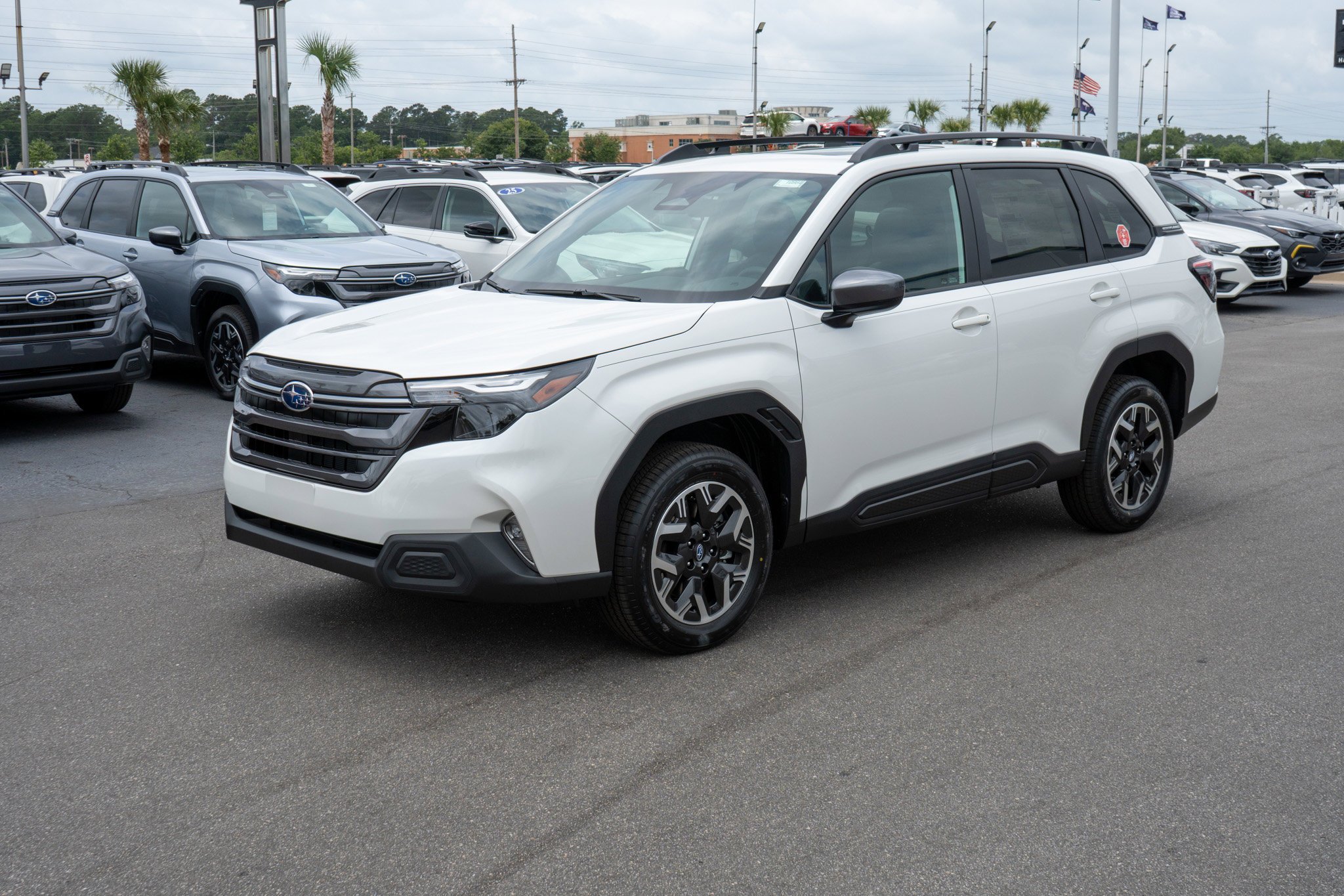 New 2026 CRYSTAL WHITE PEARL Subaru Premium image 7