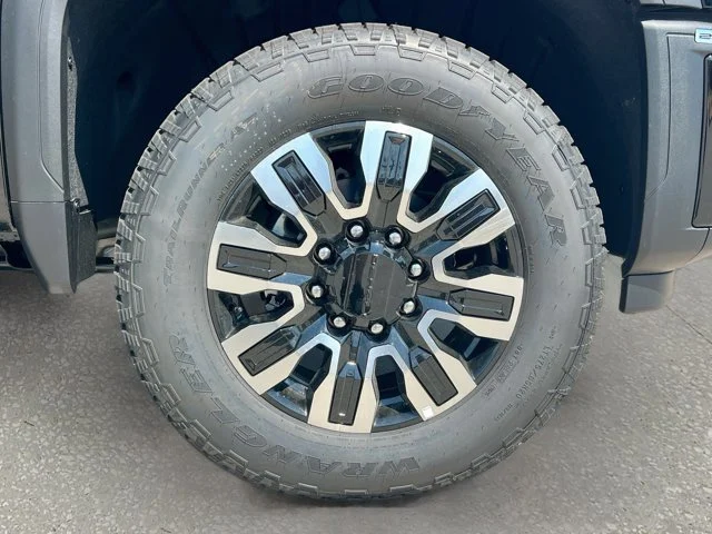 2026 GMC Sierra 2500HD Denali Ultimate - Photo 19