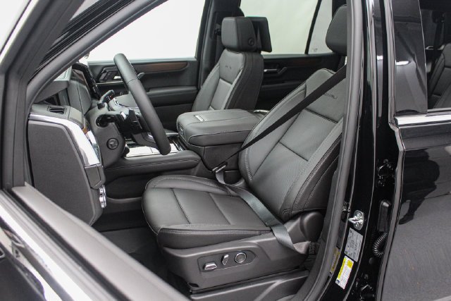2027 GMC Yukon Denali - Photo 12