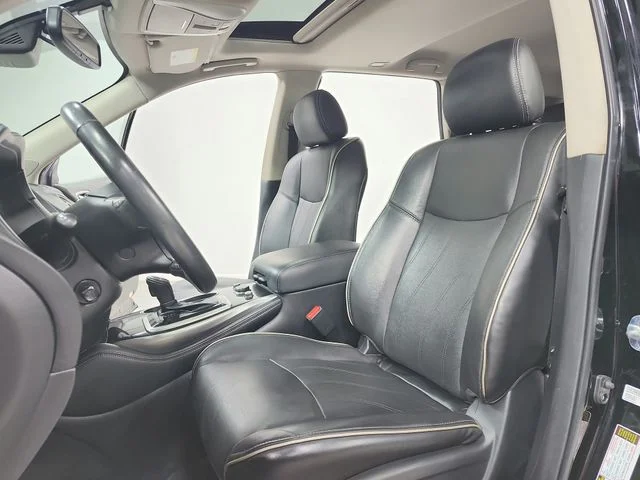 Used 2020 Black INFINITI LUXE image 19
