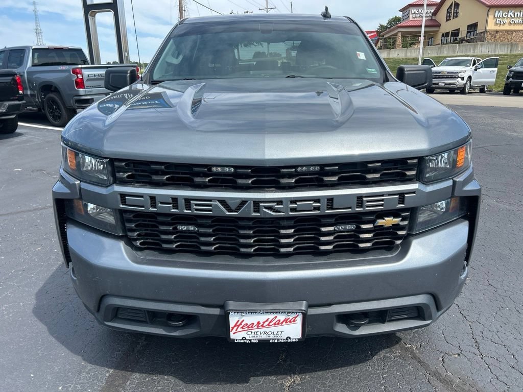 Used 2021 Chevrolet Silverado 1500 Custom with VIN 3GCPYBEK4MG407947 for sale in Kansas City