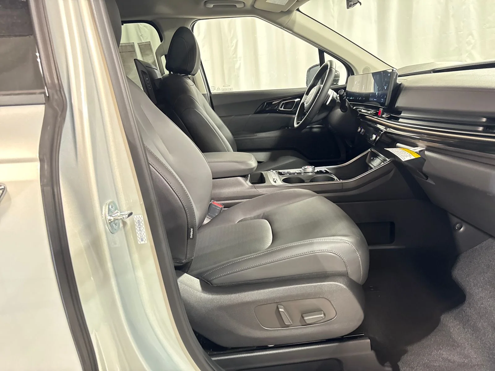 New 2026 Ivory Kia SX Prestige image 31