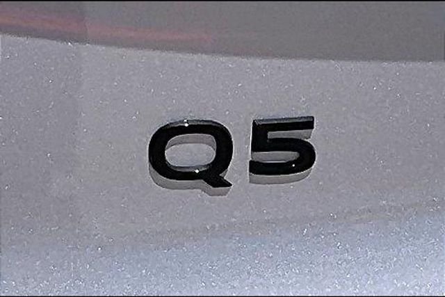 Used 2025 Silver Audi 2.0T Premium Plus image 33