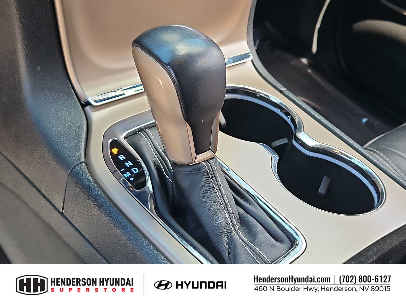 Used 2017 Ivory 3-Coat Jeep Overland image 32