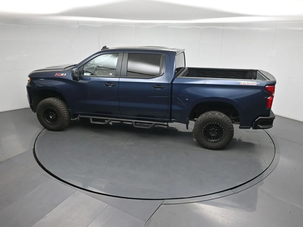 Used 2020 Blue Chevrolet LT Trail Boss image 43