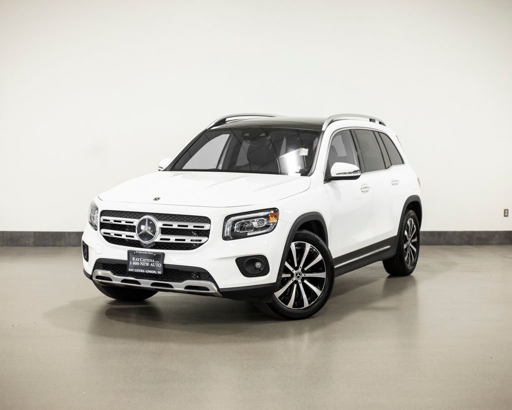 2023 Mercedes-Benz GLB GLB 250 4MATIC's photo