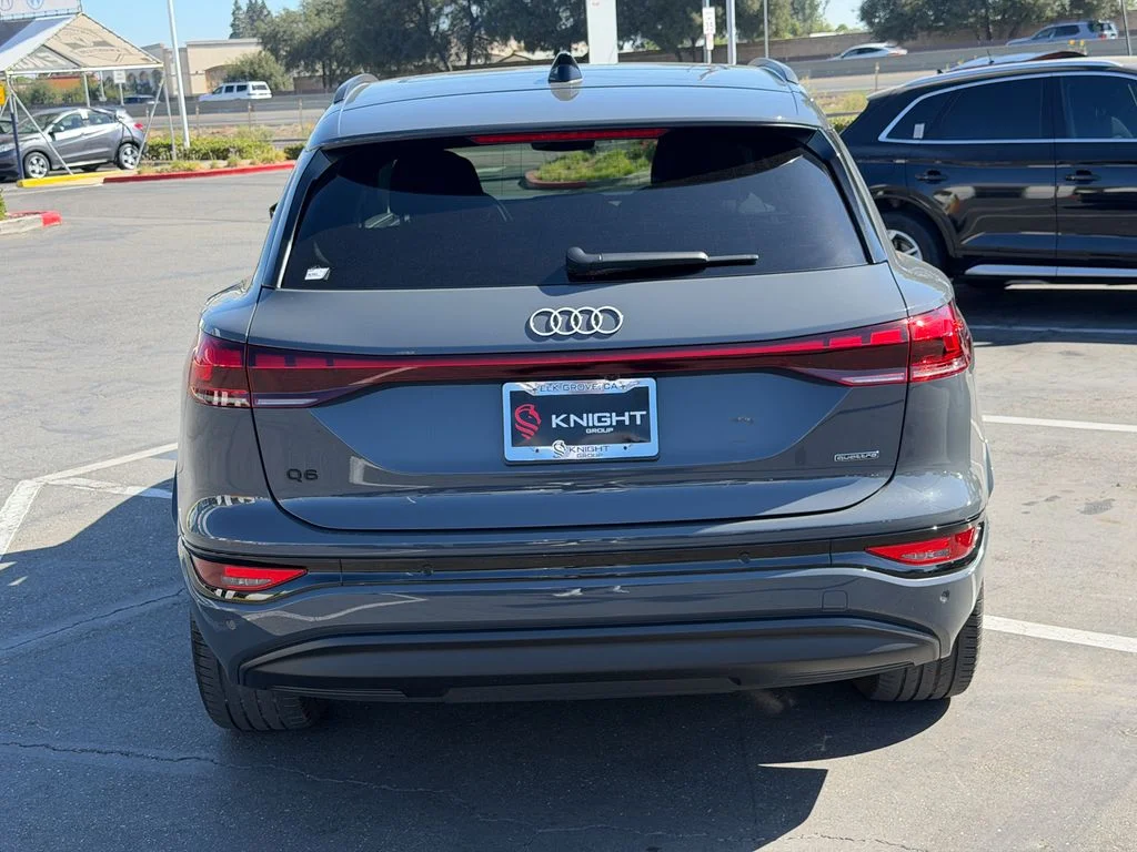 Used 2025 Gray Audi Premium Plus image 6